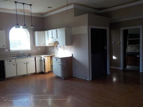 1071 Greenbrier Rd, Fairfax OH  45133-6676 exterior