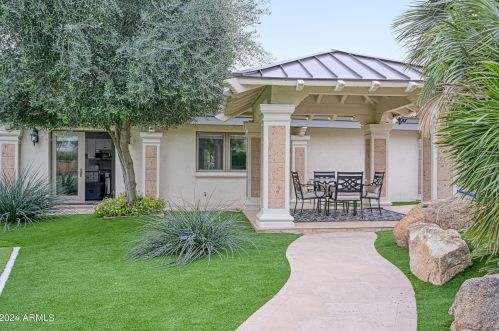 8731 65th St, Scottsdale AZ 85253-4336 exterior