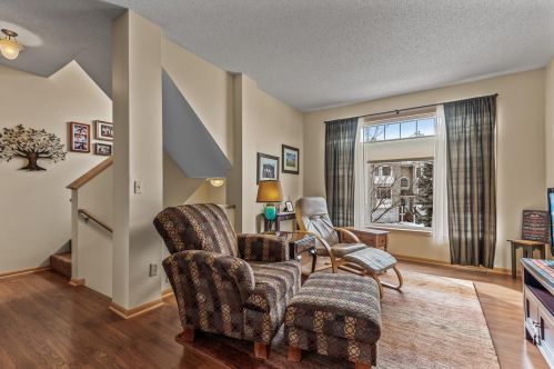 6495 Christenson Ln, Minneapolis, MN 55432-4993