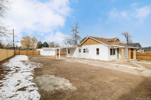 645 Newton St, Denver CO  80219-2631 exterior