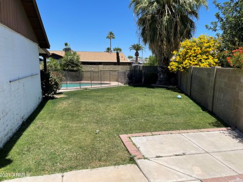 2316 Temple St, Chandler AZ  85224-2517 exterior