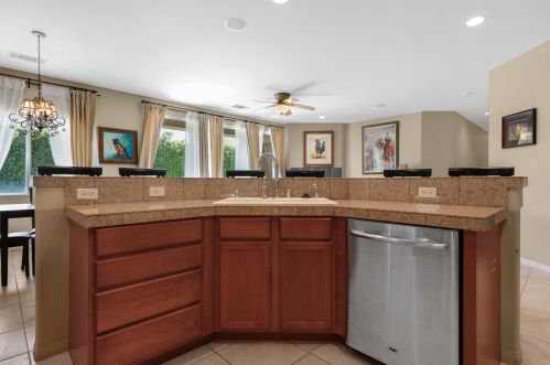 106 Clearwater Way, Rancho Mirage CA  92270-1754 exterior