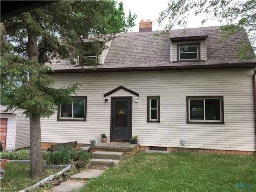 619 Lime City Rd, Rossford OH  43460-1444 exterior