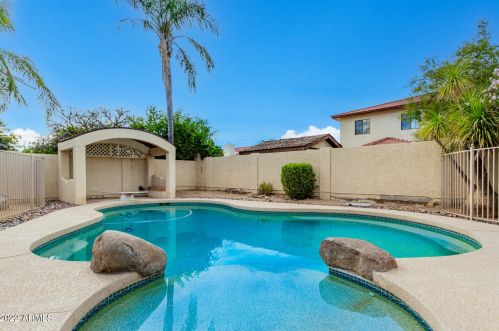 2316 Laurel St, Mesa AZ 85213-2237 exterior