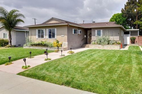 6119 Wolfe St, Lakewood, CA 90713-1614