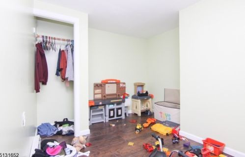 103 3rd Ave, Newark NJ  07104-2708 exterior