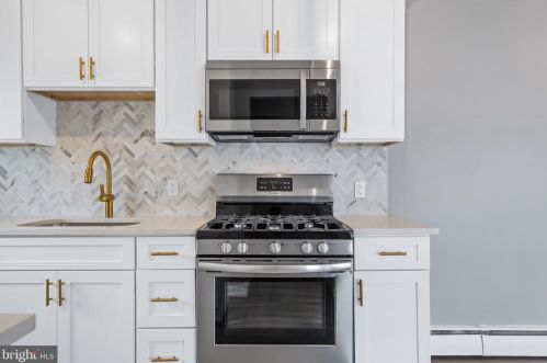 1824 Arkansas Ave, Atlantic City NJ  08401-1502 exterior