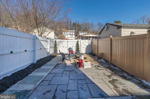 1513 3rd St, West Enola PA  17025-2395 exterior