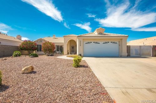 2558 Bridlewise Ln, Bullhead City, AZ 86442-8664