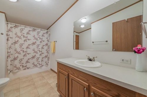 902 Crawford Ave, South Connellsville PA  15425-2406 exterior