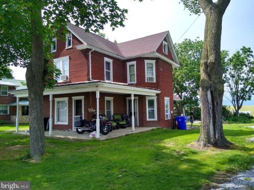 6583 Upper Strasburg Rd, Pleasant Hall, PA 17246-9711