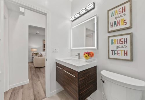 1797 Rosswood Dr, San Jose CA  95124-5224 exterior