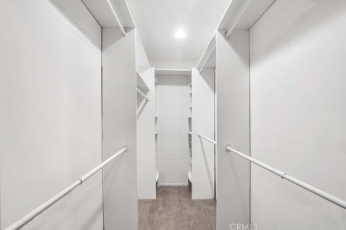 6450 Aldea Ave, Van Nuys CA  91406-5401 exterior