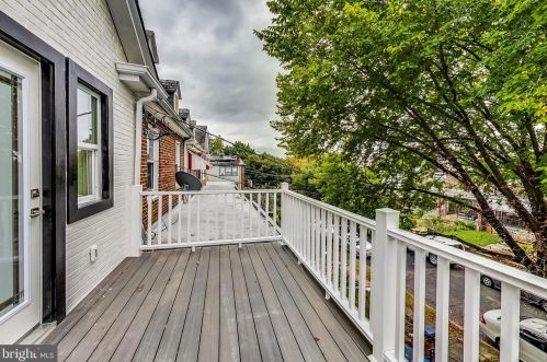 5619 2nd Pl, Washington DC  20011-2201 exterior