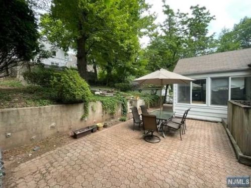 1344 Princeton Rd, Teaneck NJ  07666-2821 exterior