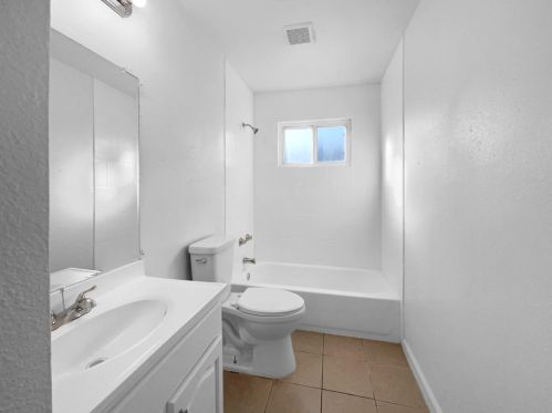 2707 Stanislaus St, Riverbank CA  95367-2238 exterior