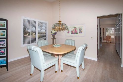 18076 Avenida Alozdra, San Diego CA 92128-1570 exterior