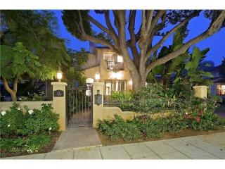 215 I Ave, San Diego, CA 92118-1113