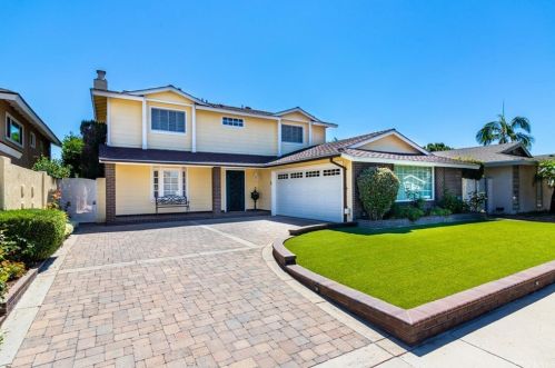 3520 Marna Ave, Long Beach, CA 90808-3127