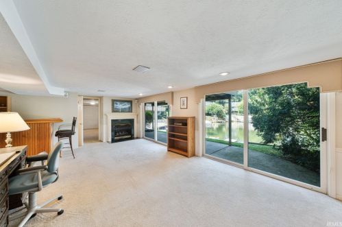 524 Rivers Edge Ct, Mishawaka IN 46544-4173 exterior