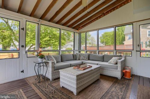 388 High St, Highspire PA  17034-1406 exterior