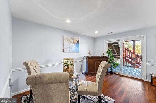 16869 Miranda Ln, Woodbridge VA  22191-5142 exterior