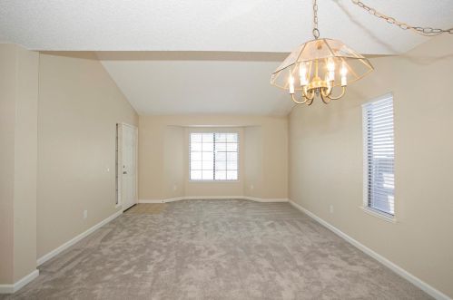 603 Crystal Springs Dr, Woodland CA  95776-5772 exterior