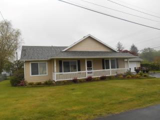 1109 Berkley St, Hoquiam, WA 98550-1105