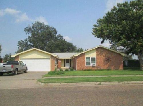 1404 Columbia Ave, Black, TX 79035-1314