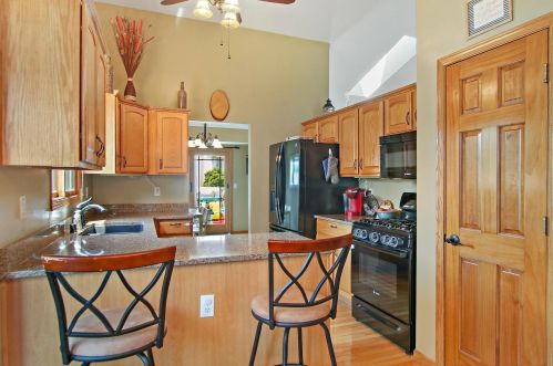 3426 86 St, Kenosha WI 53142-2580 exterior