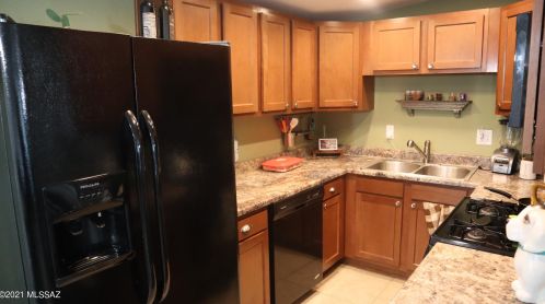 5681 31st St, Tucson AZ  85711-6603 exterior