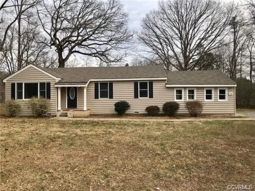 15598 Mountain Rd, Montpelier VA  23192-2913 exterior