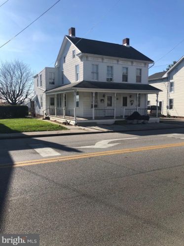 640 3rd St, Hanover, PA 17331-4815