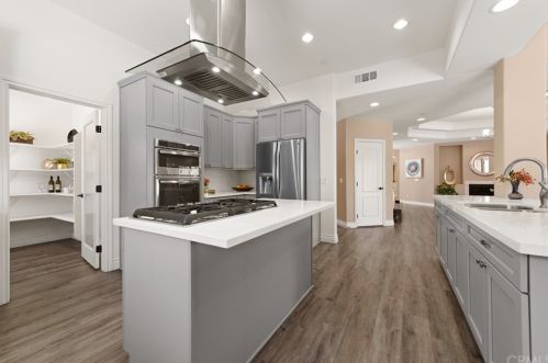 1883 Ginseng Ln, Chino Hills CA  91709-0023 exterior