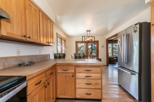 10146 Olympic Blvd, Truckee CA  96161-1701 exterior