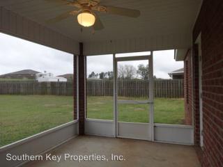 2405 Cumberland Way, Crestview FL  32536-4369 exterior