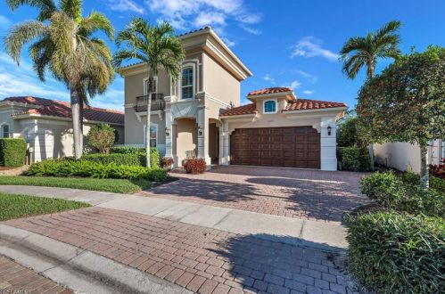 1443 Via Portofino, Naples, FL 34108-3319