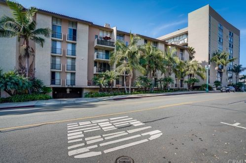 555 Esplanade, Redondo Beach CA  90277-4056 exterior