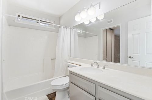 1090 Heaton Moor Dr, Walnut CA  91789-4329 exterior