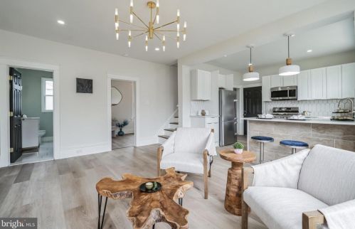 1954 49th St, Camden NJ  08110-2958 exterior