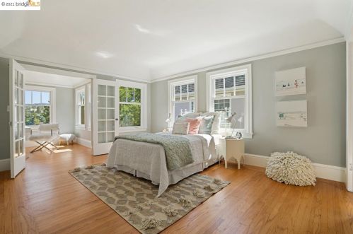 834 Calmar Ave, Oakland CA  94610-1731 exterior
