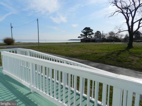 1578 Royal Way, Montross VA  22520-4045 exterior