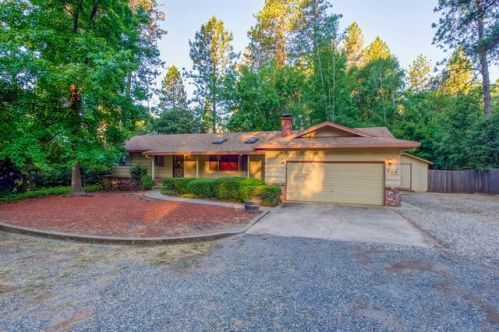 726 Edwards Ln, Paradise CA  95969-3162 exterior