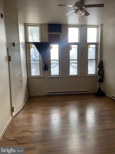 4407 Germantown Ave, Philadelphia PA  19140-1726 exterior