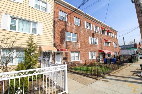 1568 Paulding Ave, Bronx, NY 10462-3166