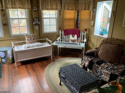 138 Forest Ave, Verona NJ  07044-1015 exterior