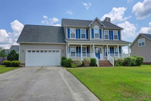 110 Runnymeade Dr, Jacksonville, NC 28540-4241