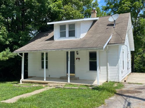 240 Beech St, Fairfax, OH 45133-1104