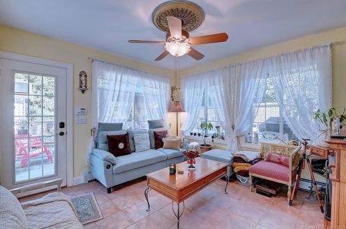 44 Newton Ter, Waterbury CT  06708-1919 exterior