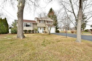 546 Mackey Ave, Belford, NJ 07718-1351